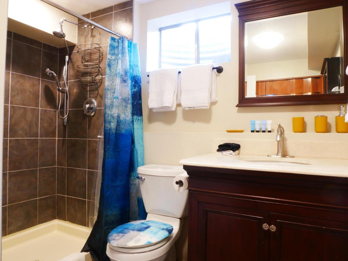 Apartamento Private Basement, Bath, Living Area In Morrison Exterior foto
